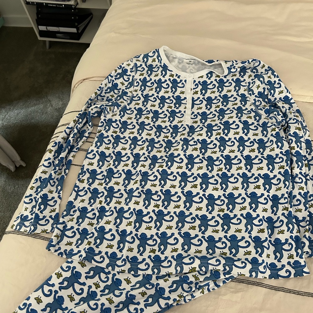 Roller Rabbit pajama set